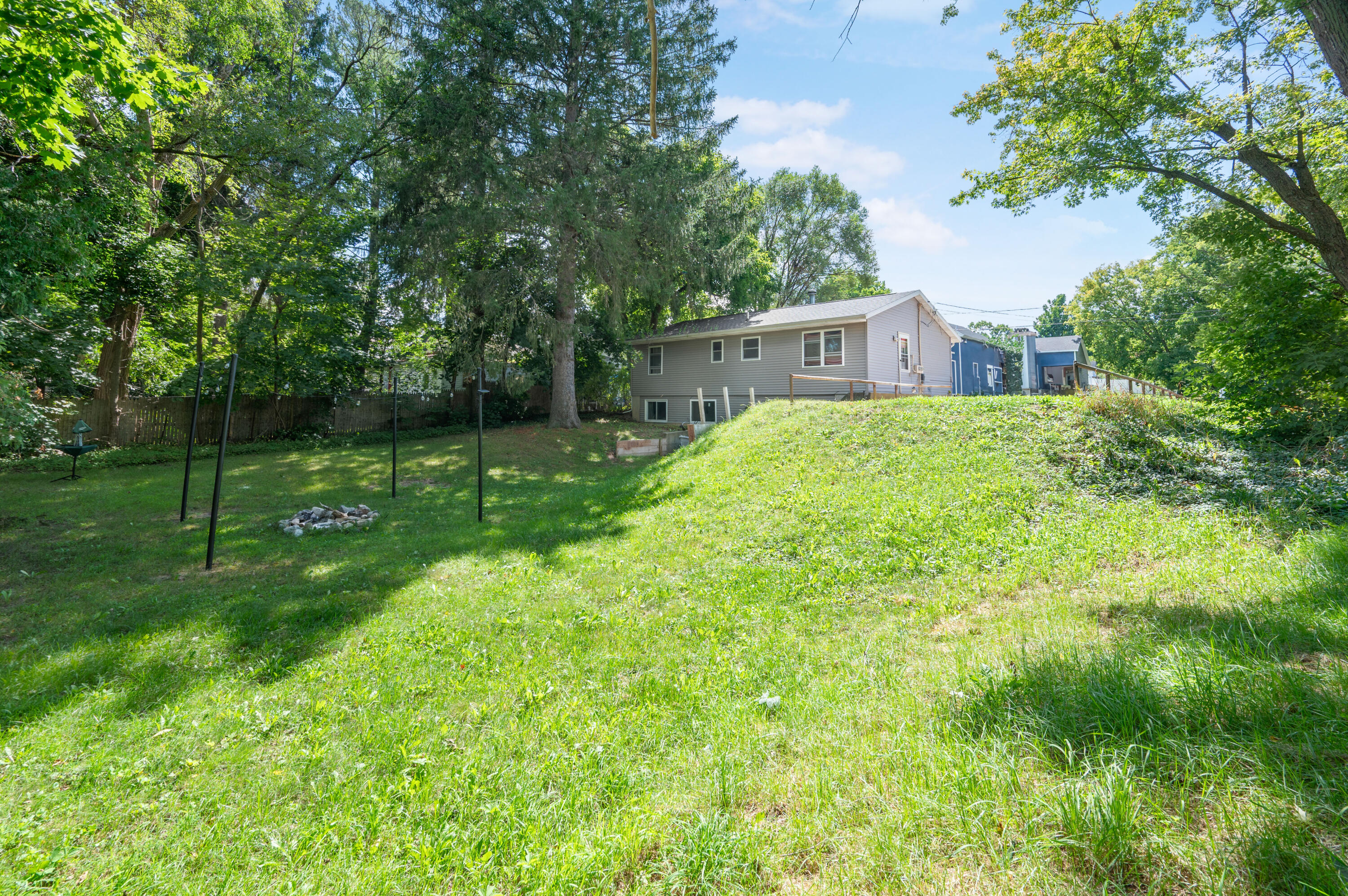408 Woodward Avenue