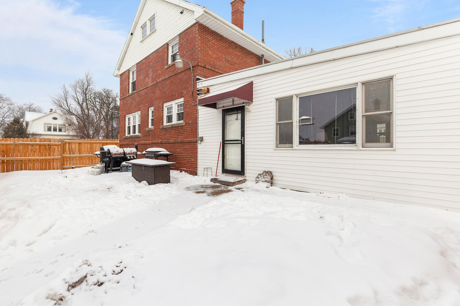 1001 W Michigan Avenue