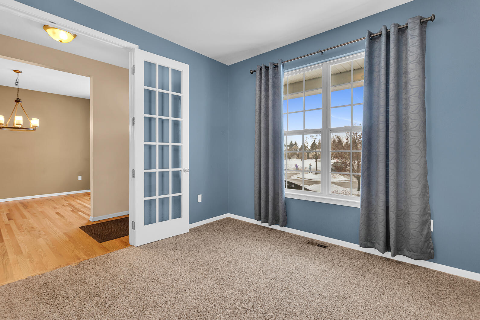 4009 Magnolia Parkway