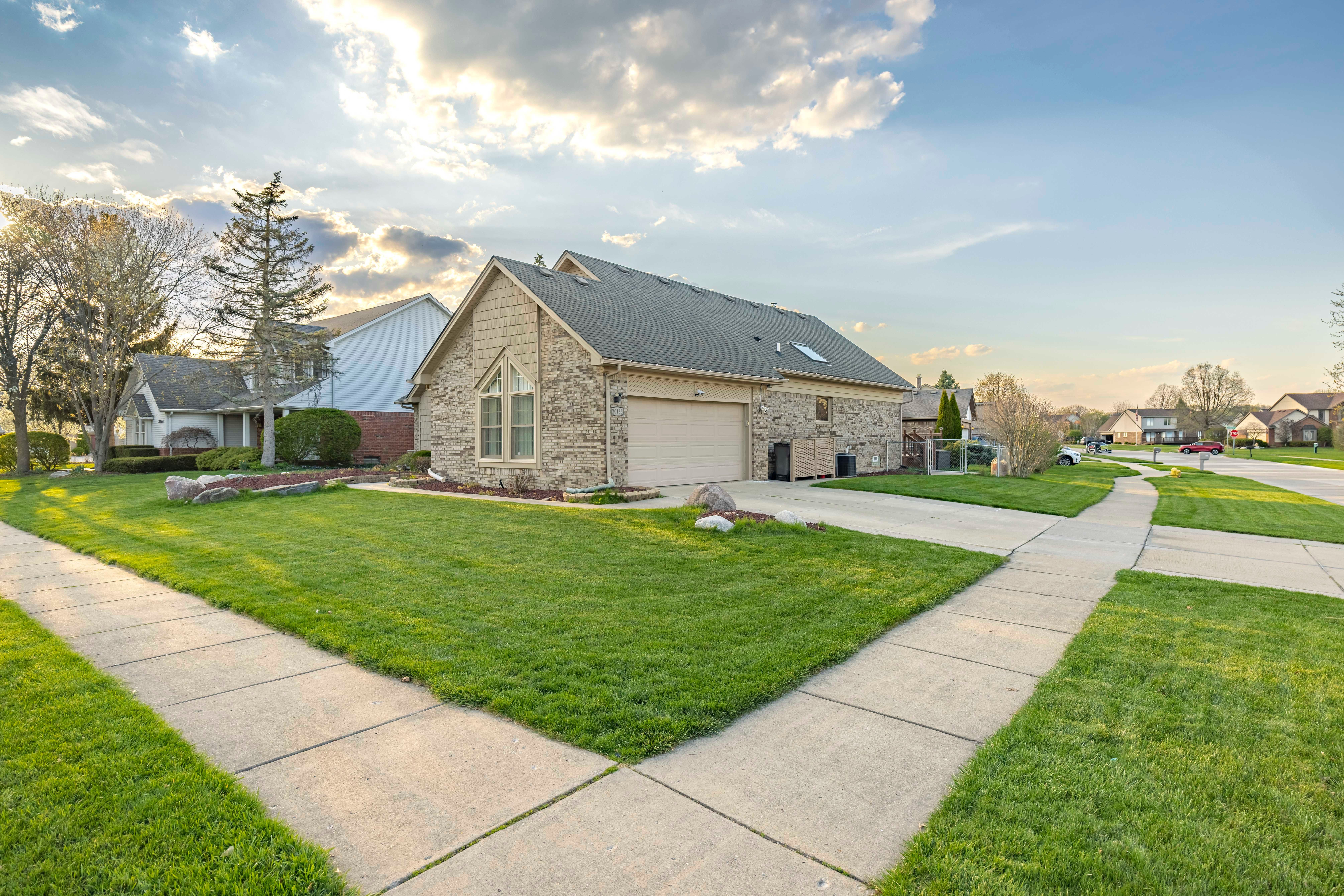 20185 BAYFIELD Drive
