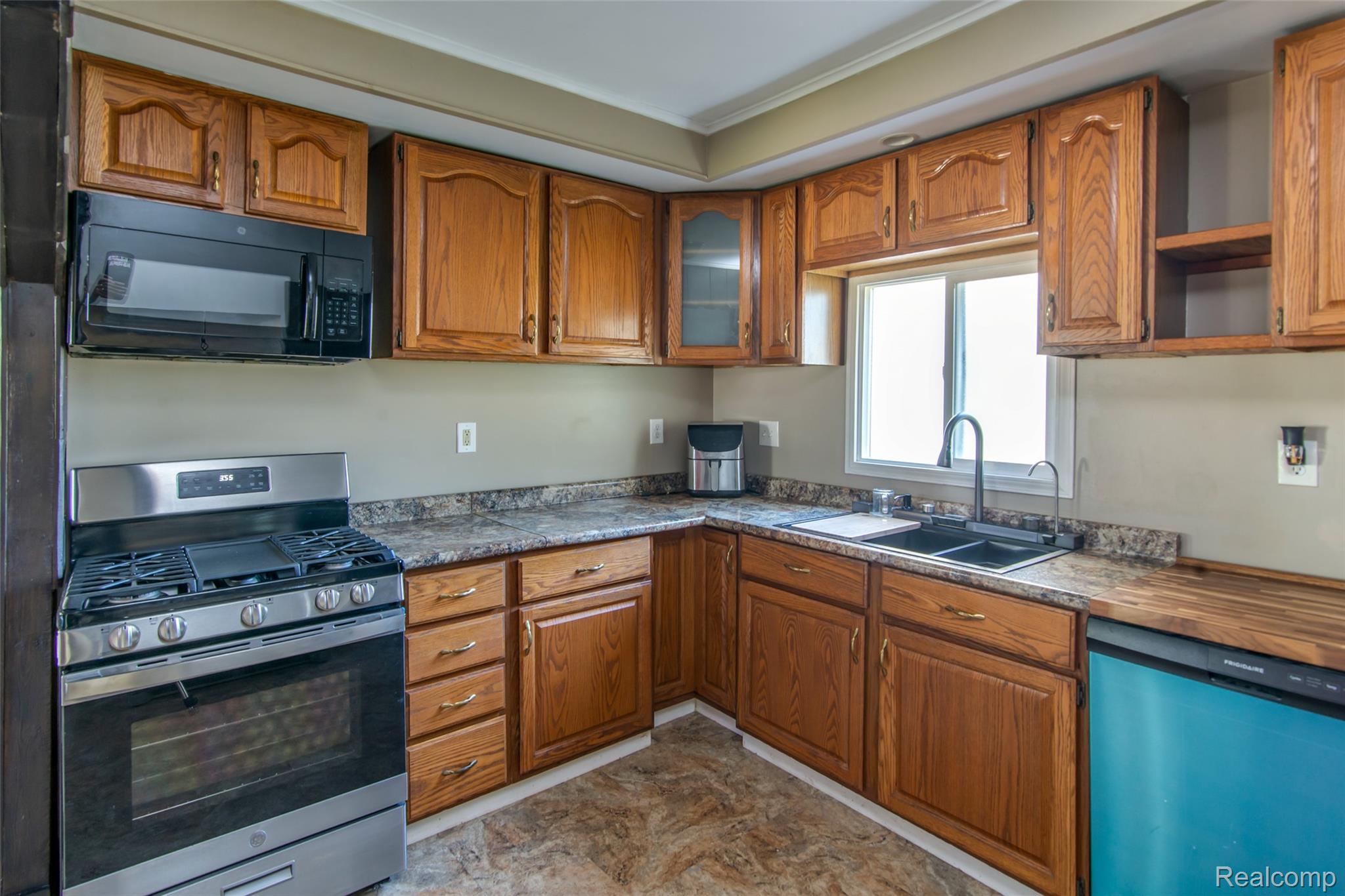 27840 Hampden Street