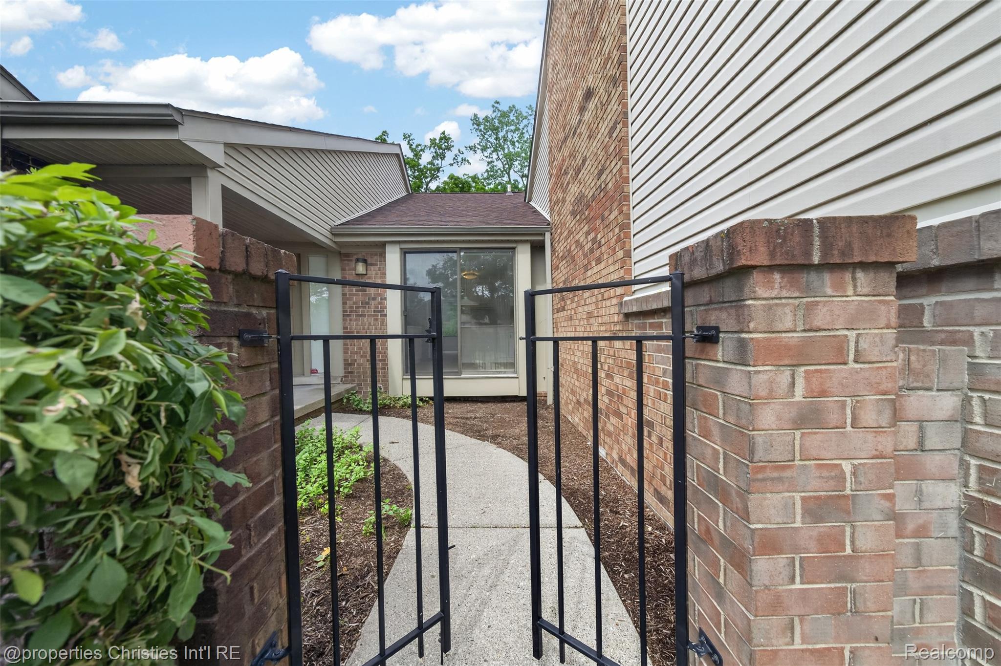 29433 W Chanticleer Drive 73