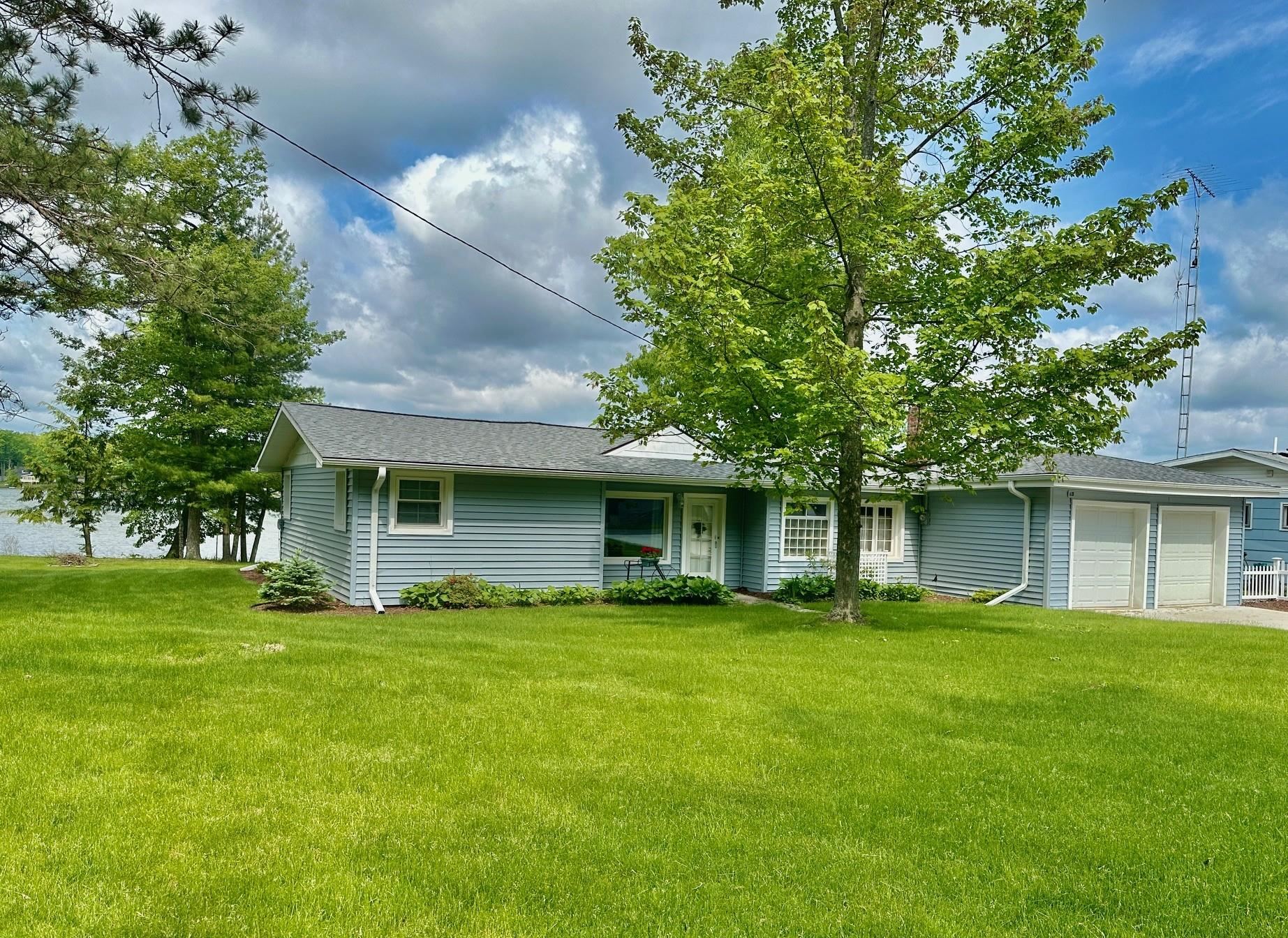 3732 E Cedar Lake Drive