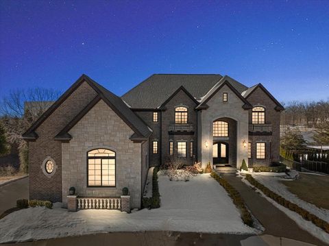 3888 THATCHER Drive Rochester Hills City MI 48309