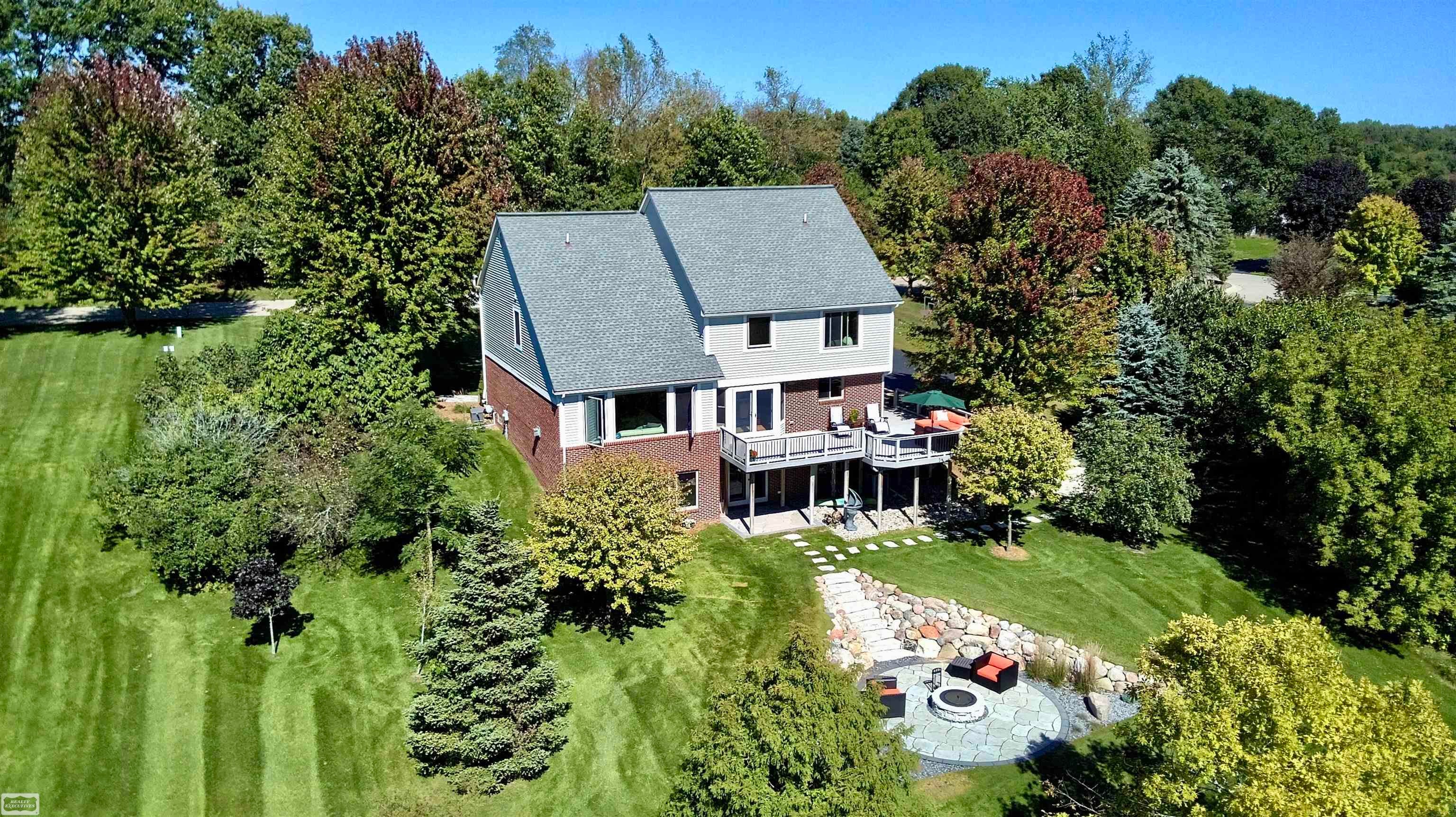 4755 Owasco Court