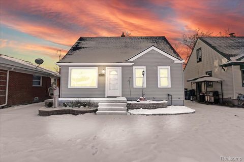 4123 Lafayette Boulevard Lincoln Park City MI 48146