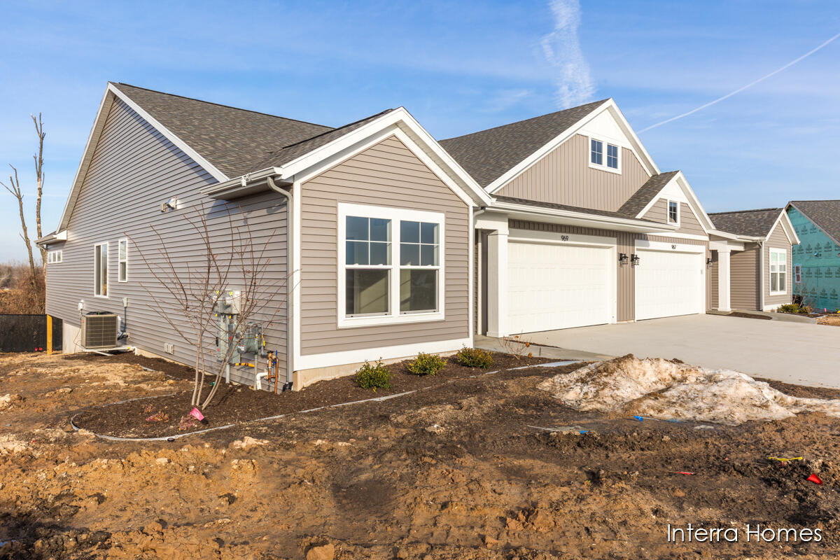 969 Scioto Drive NW 20