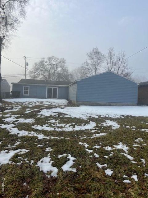 Tiny photo for 9245 Lee Road, Green Oak Township, MI 48116 (MLS # 20261016136)