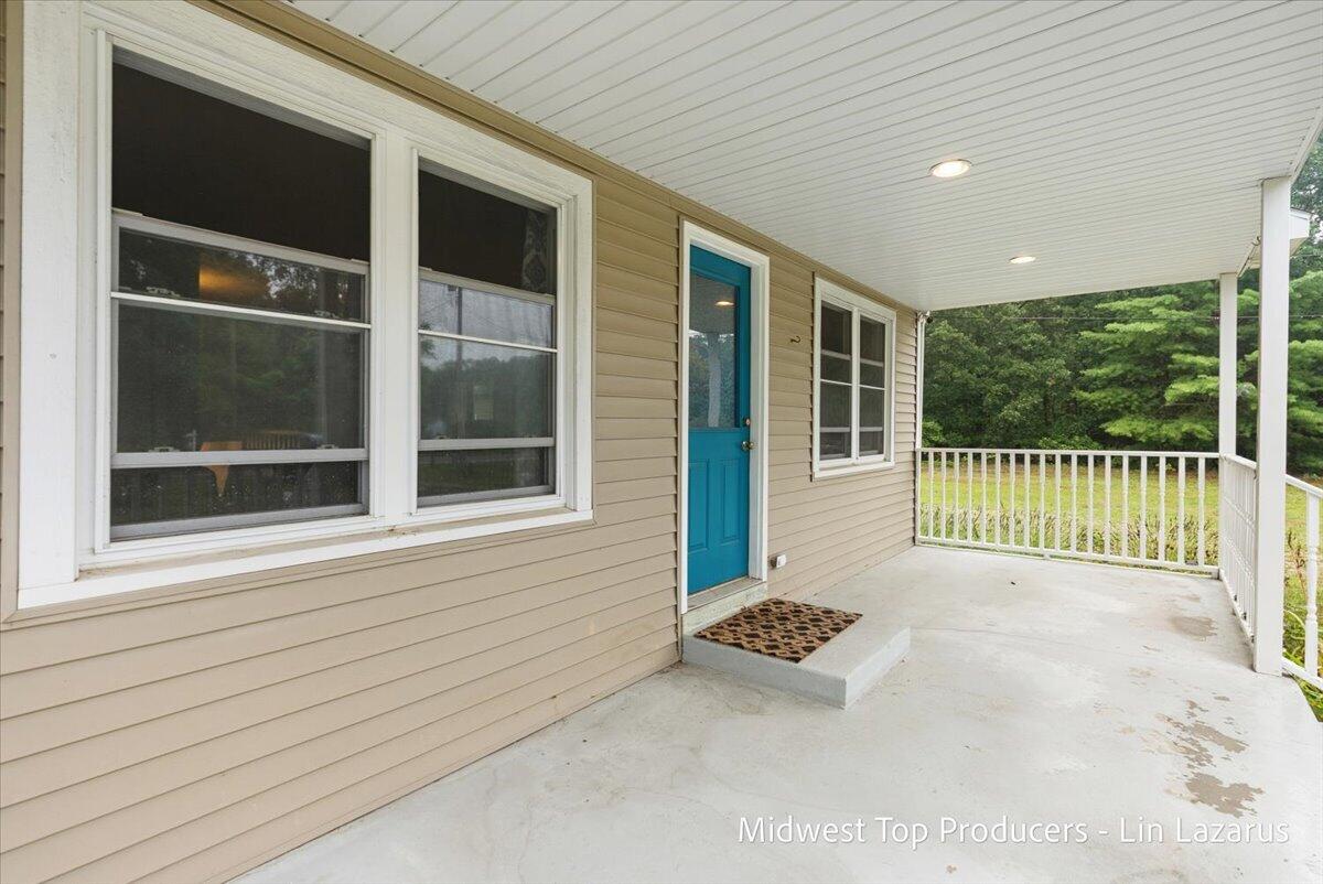 4568 Duck Lake Road