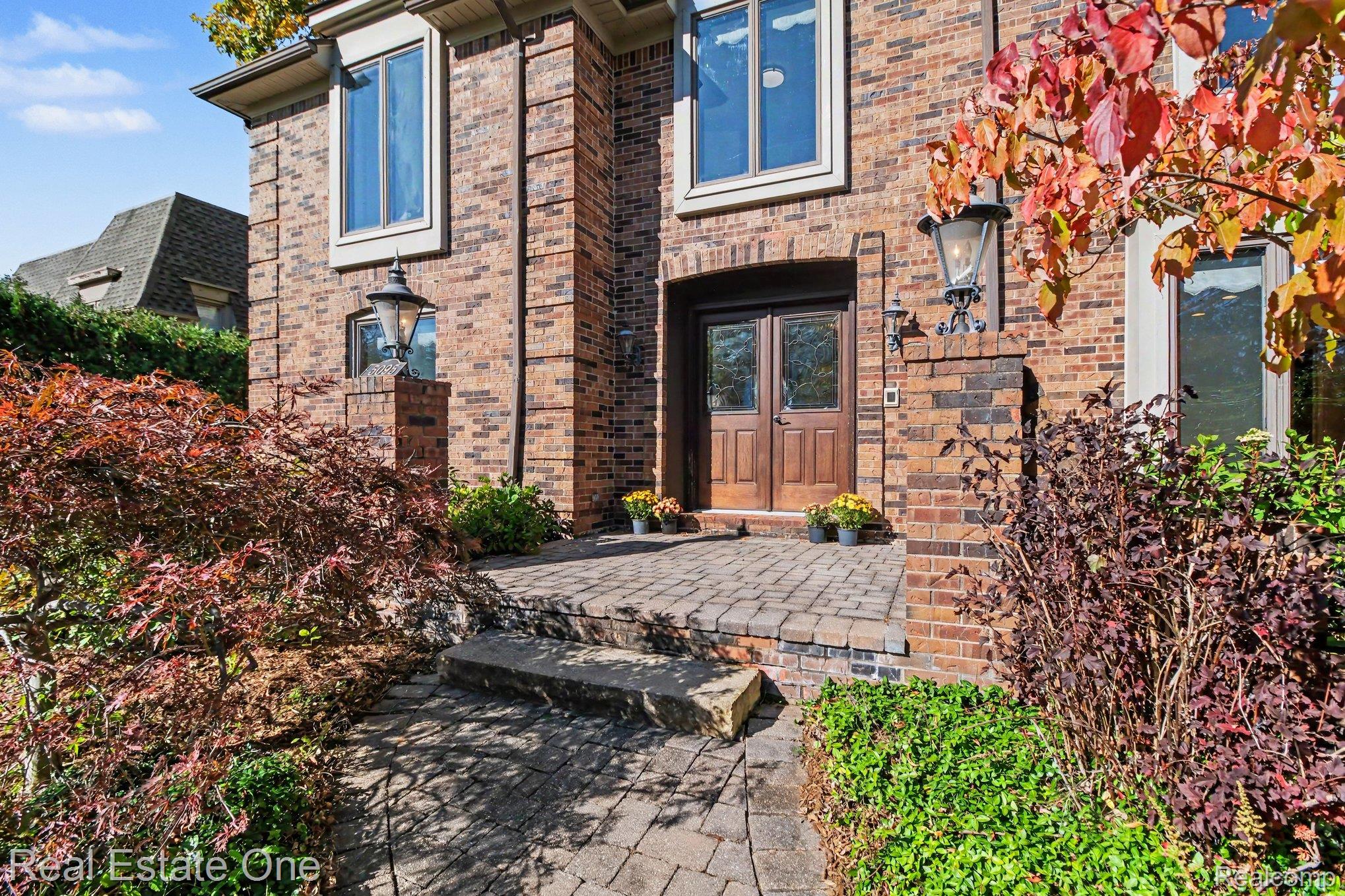 5095 Far Ravine Court