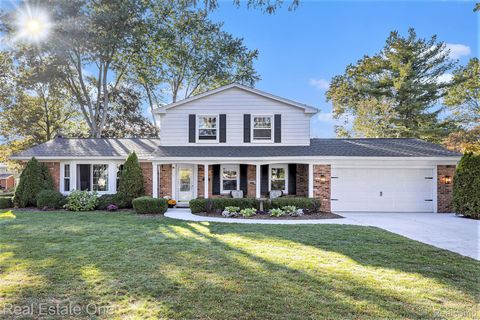 4259 Frostwood Court Troy City MI 48098