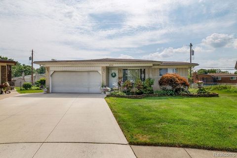 4908 Kadena Court Sterling Heights City MI 48310