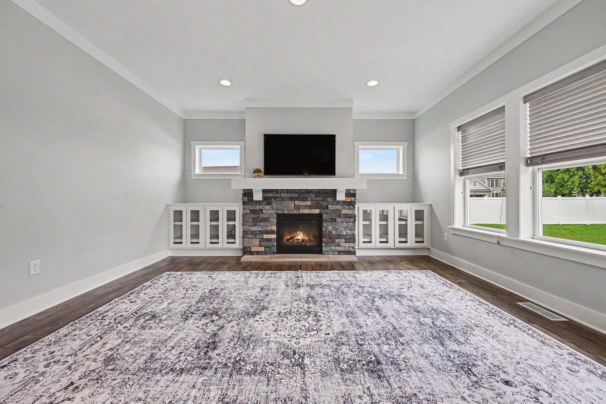 4122 Springmist Drive