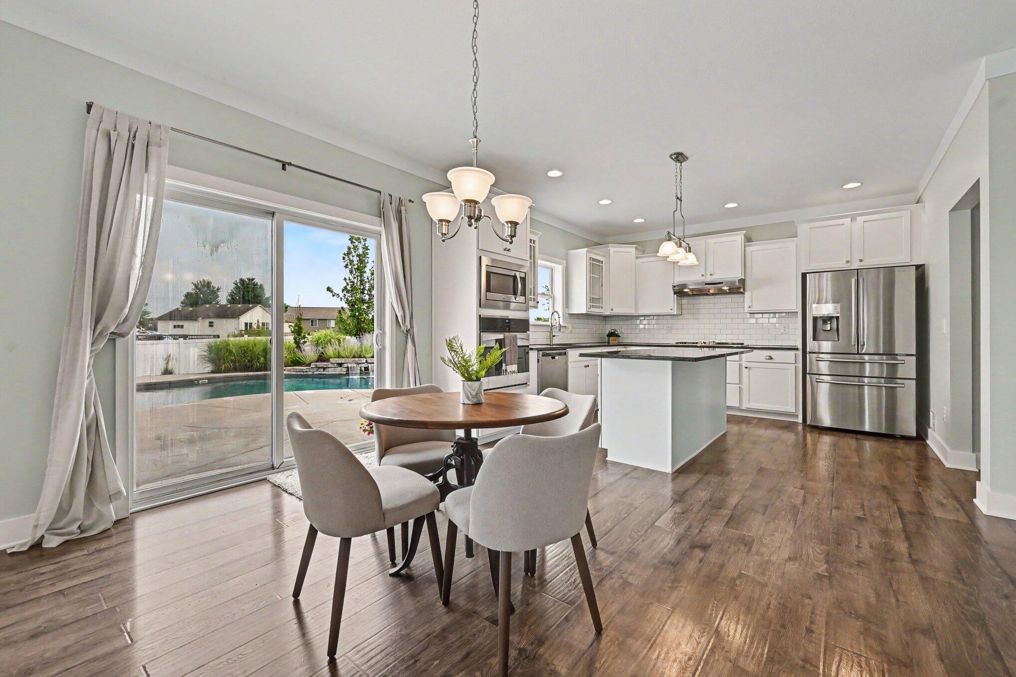4122 Springmist Drive