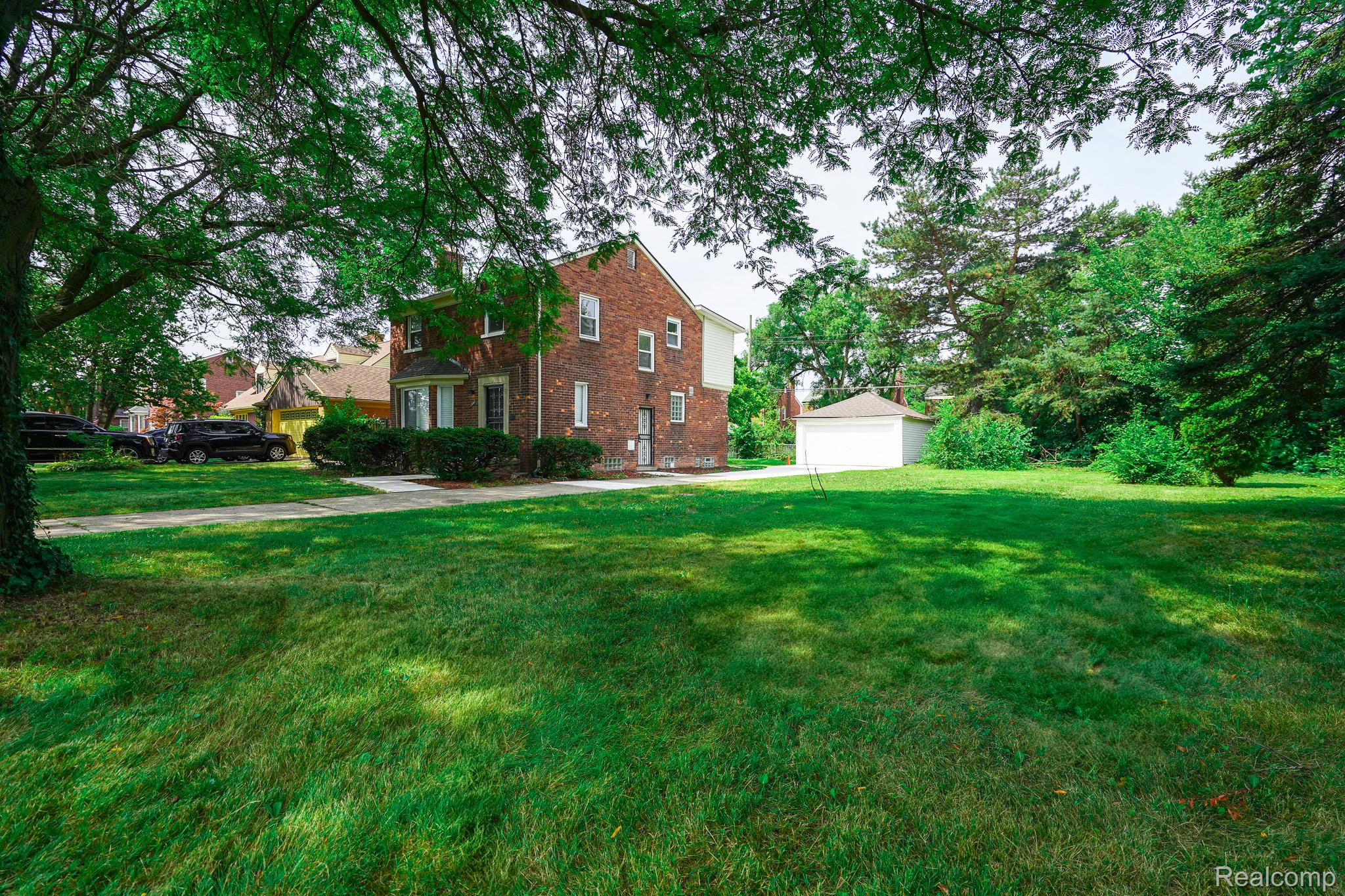 3080 Oakman Boulevard