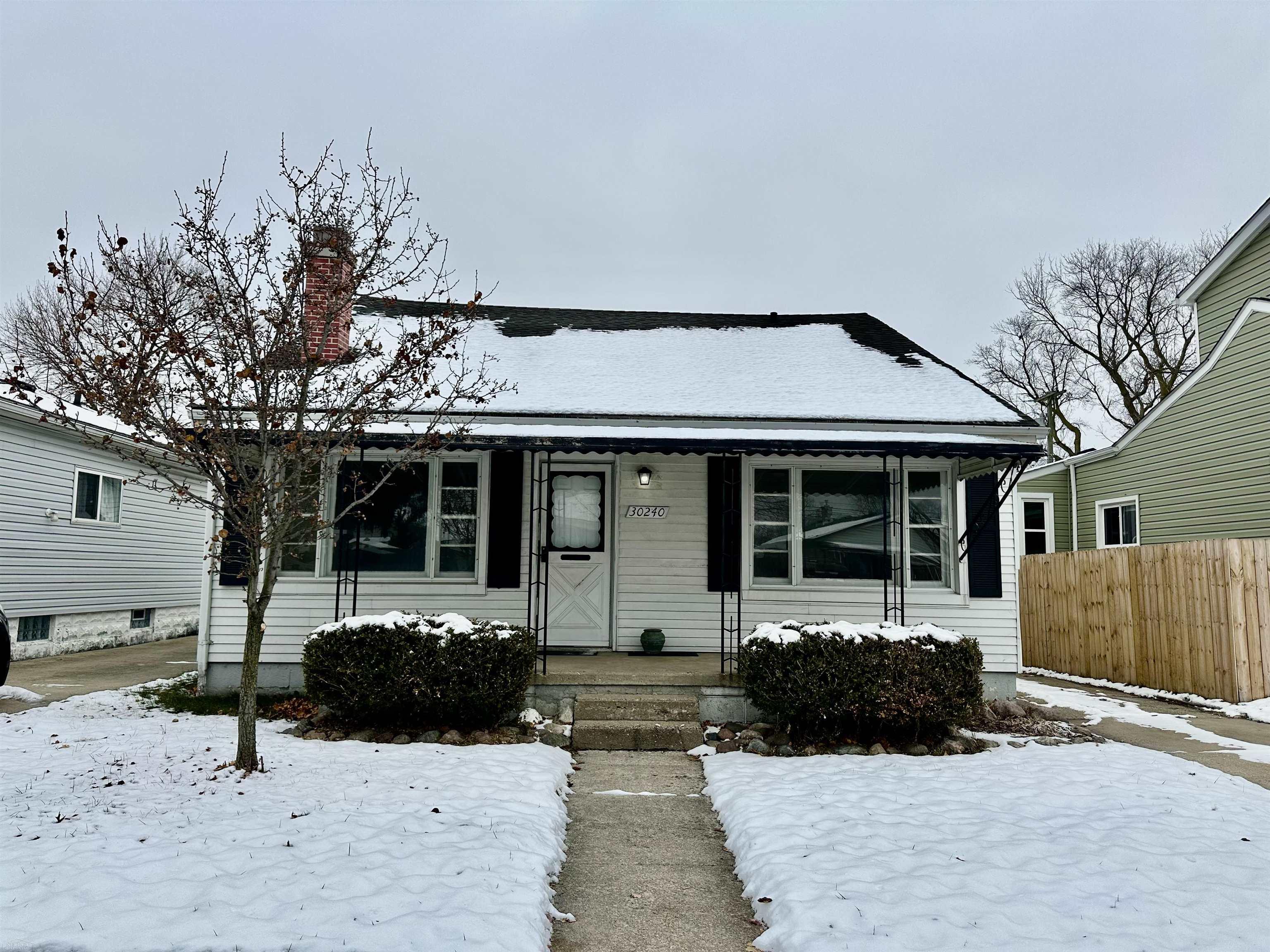 30240 Groveland Street