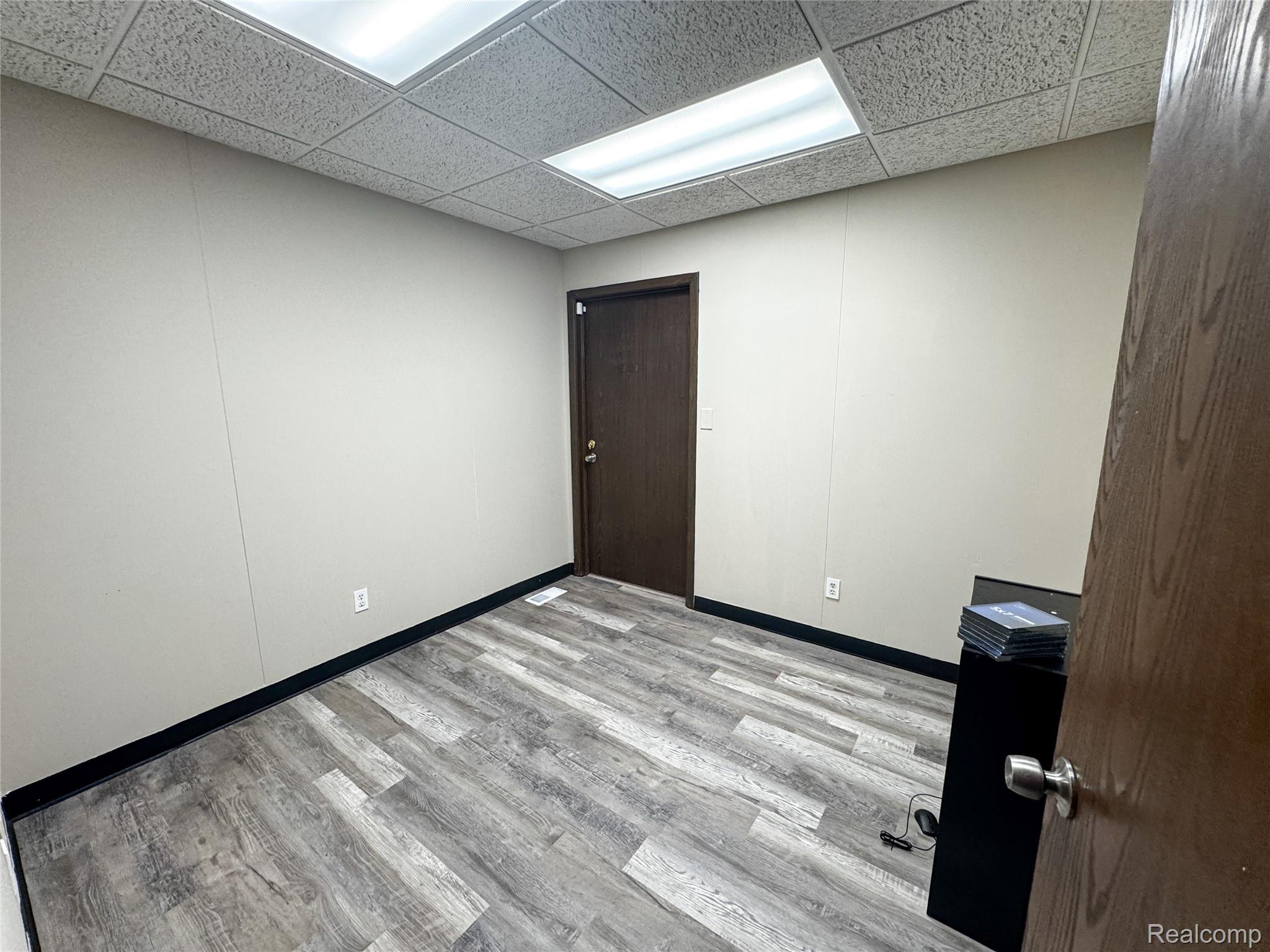 5265 W PIERSON Road Suite 5