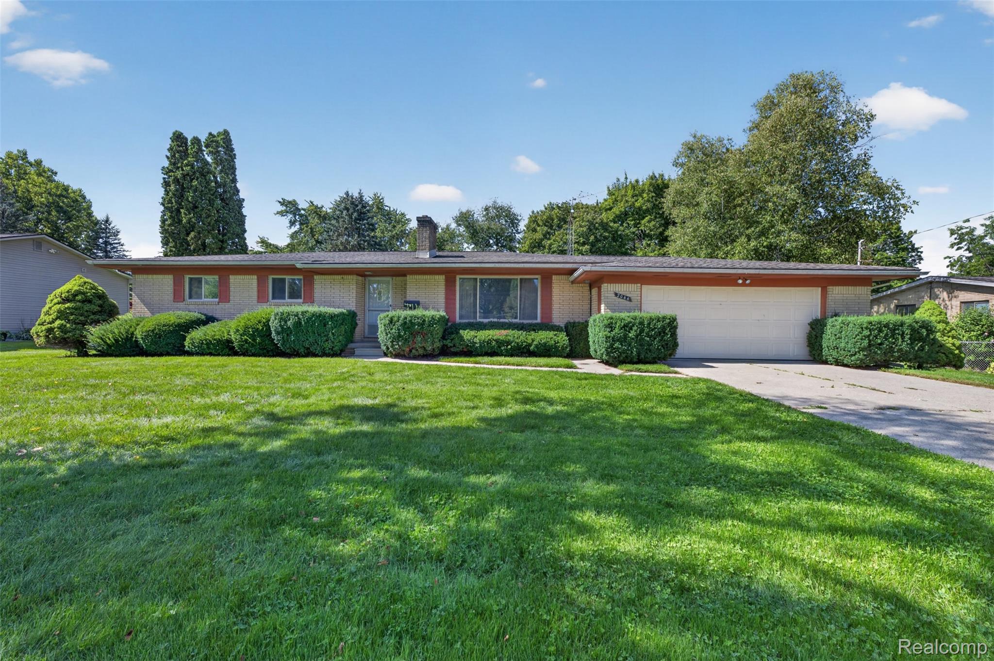 2044 Winthrop Drive