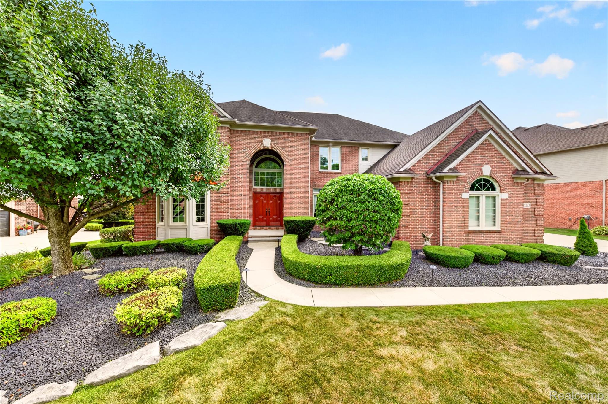 47255 Marisa Court