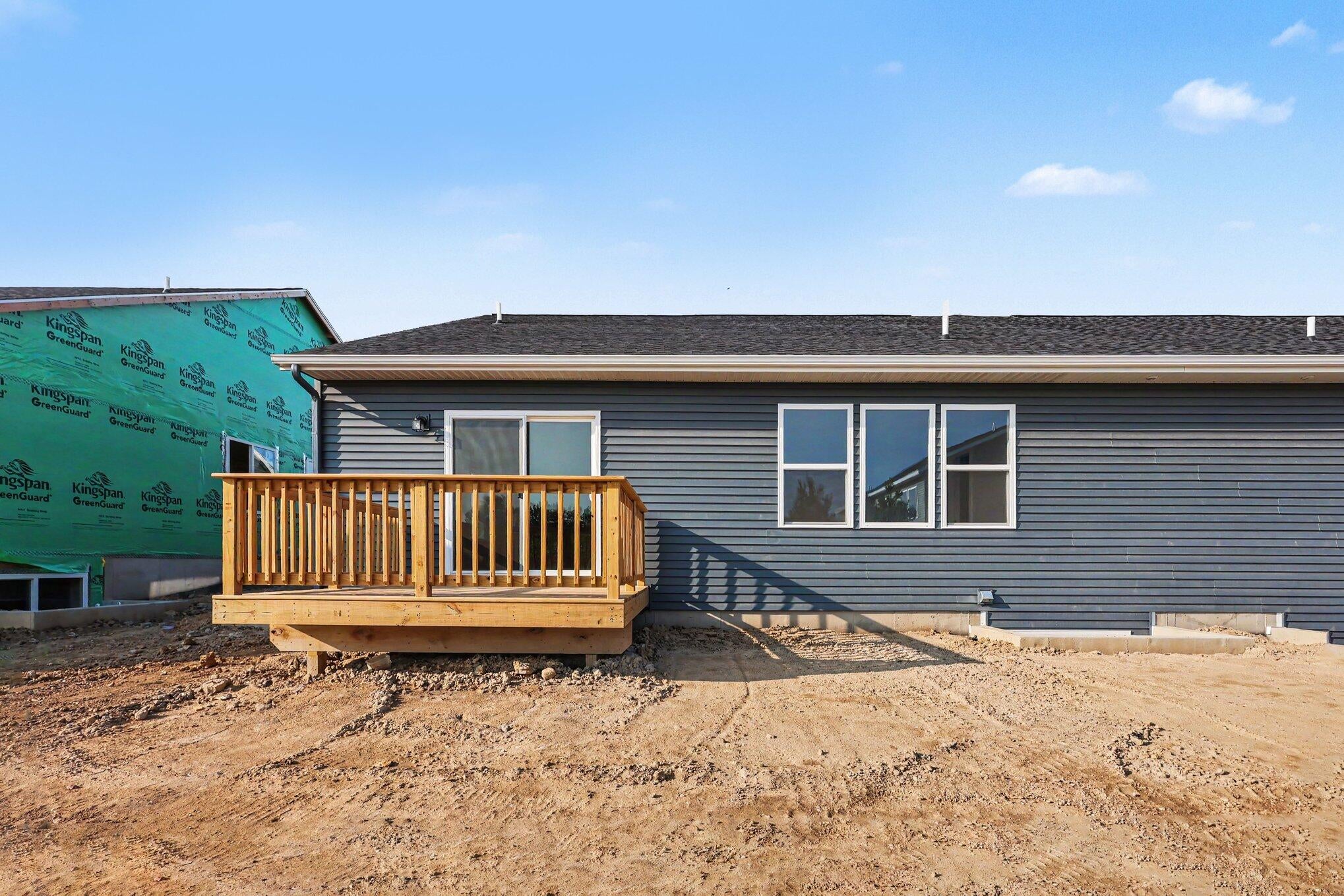 6595 Bellflower Drive 2