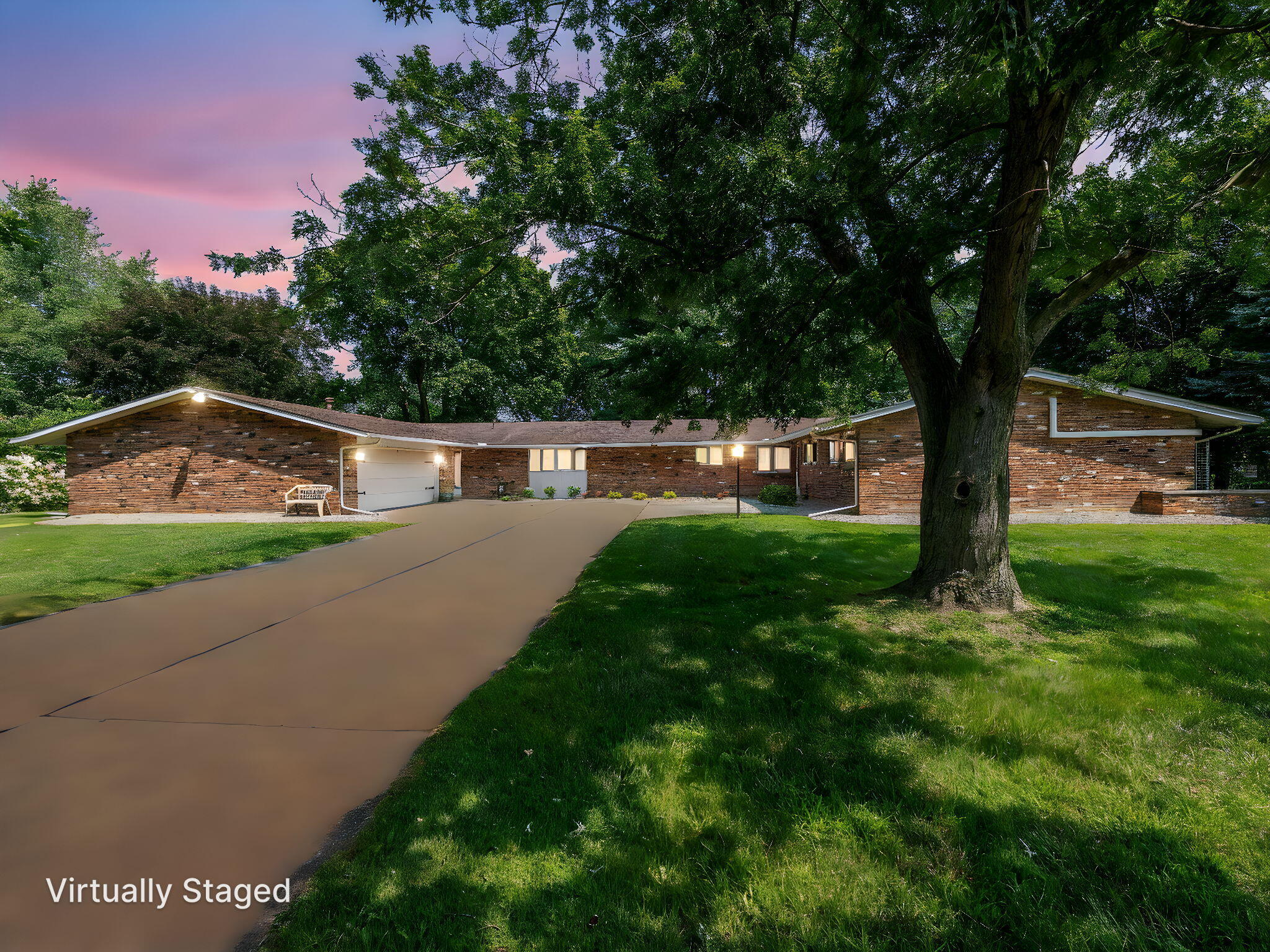 5026 Robinwood Drive