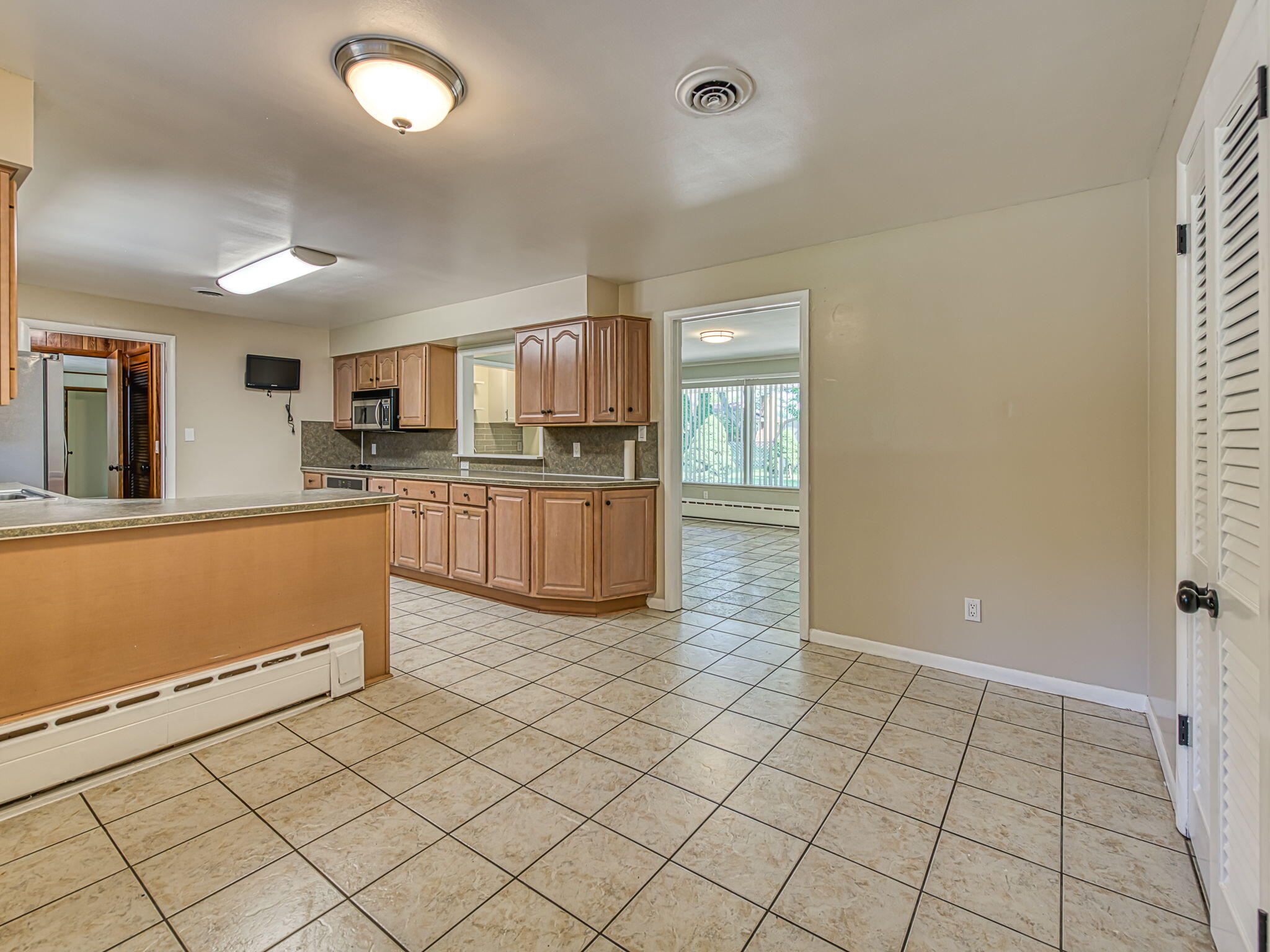 5026 Robinwood Drive