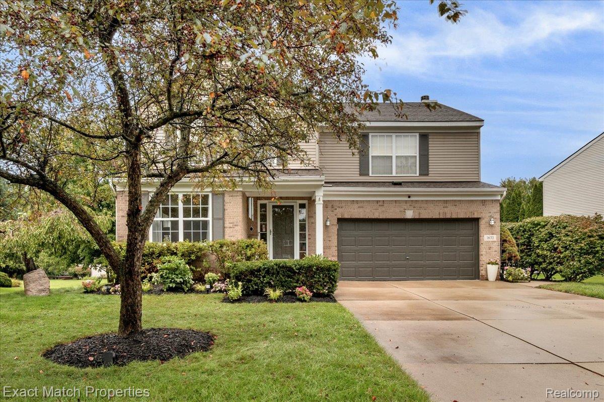 1633 Four Seasons Drive