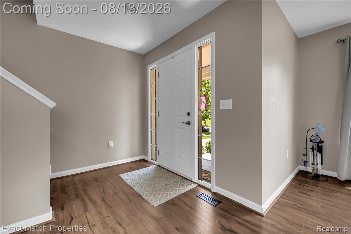1633 Four Seasons Drive