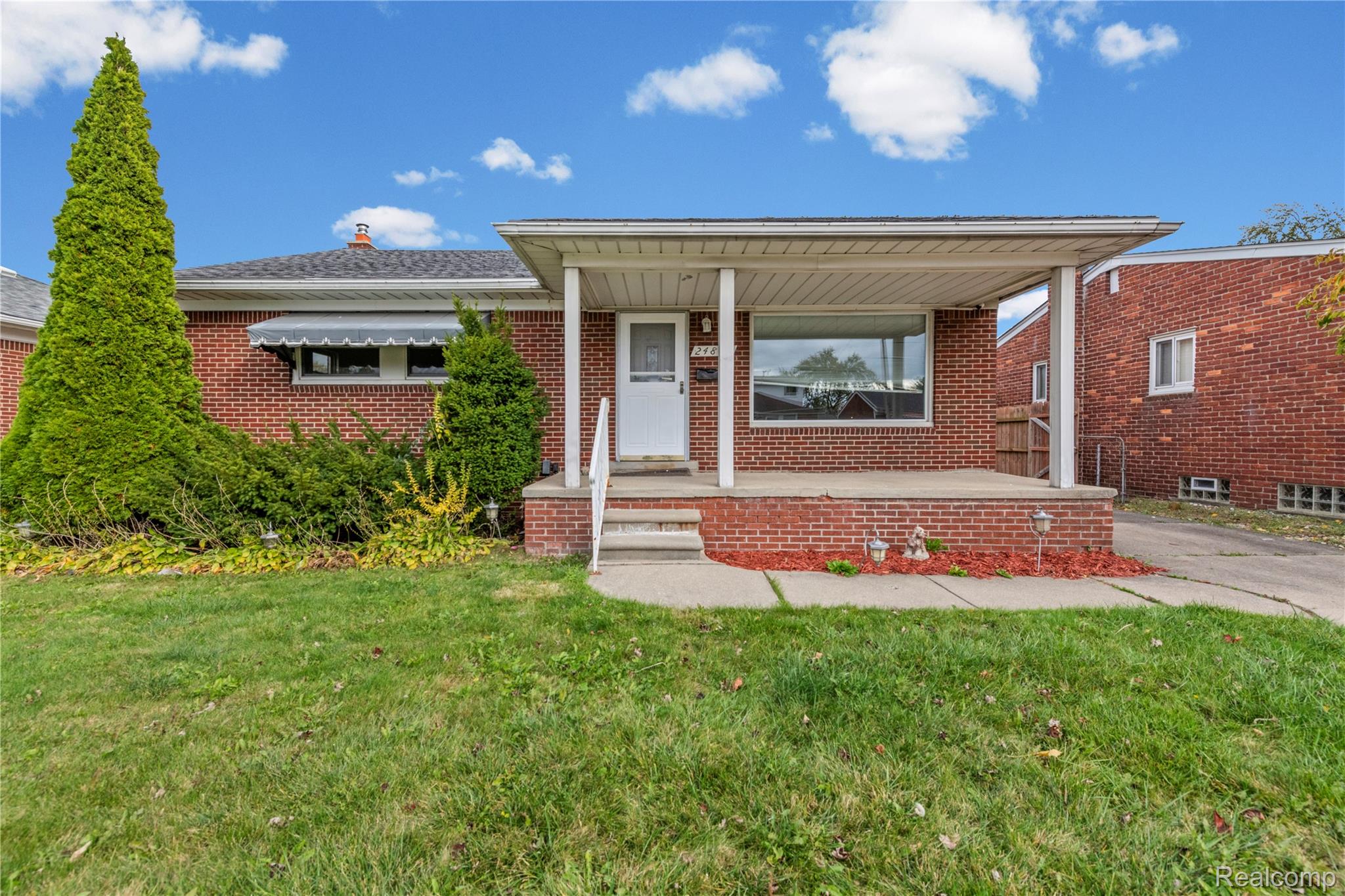 24894 Johnston Avenue