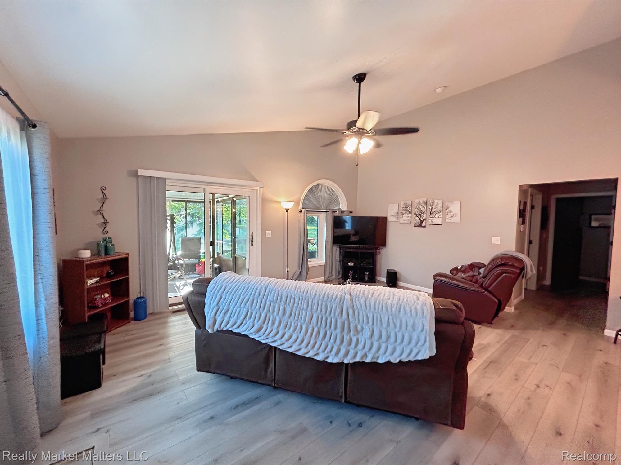 1440 Sheridan Court 37