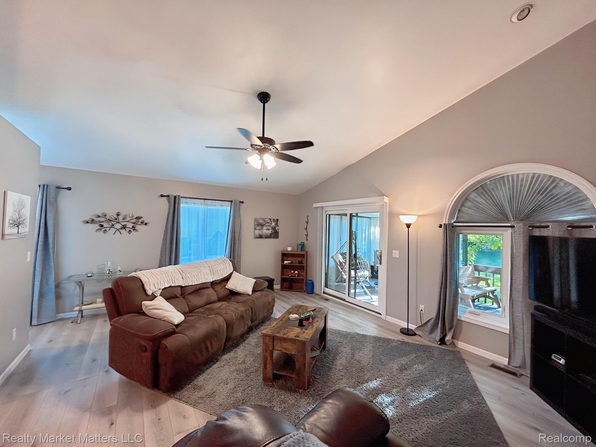 1440 Sheridan Court 37