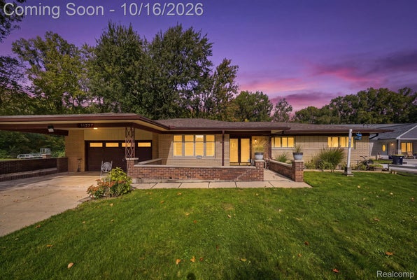 16237 MILLAR RD, CLINTON TOWNSHIP, MI 48036 - Image 82121d4cf045ba1420ea628d4659e321/3100390794