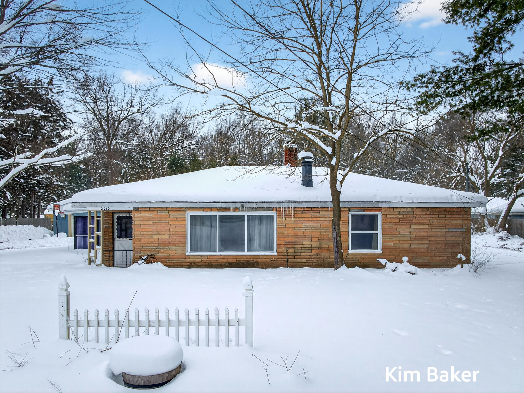 2910 Marquette Avenue