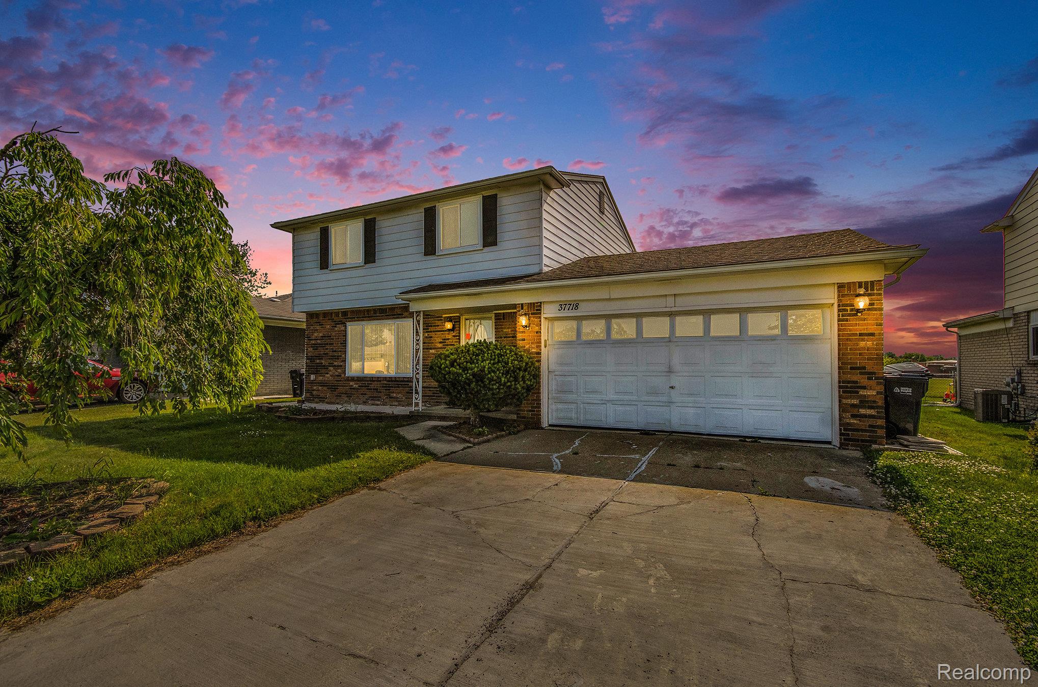 37718 Douglas Court