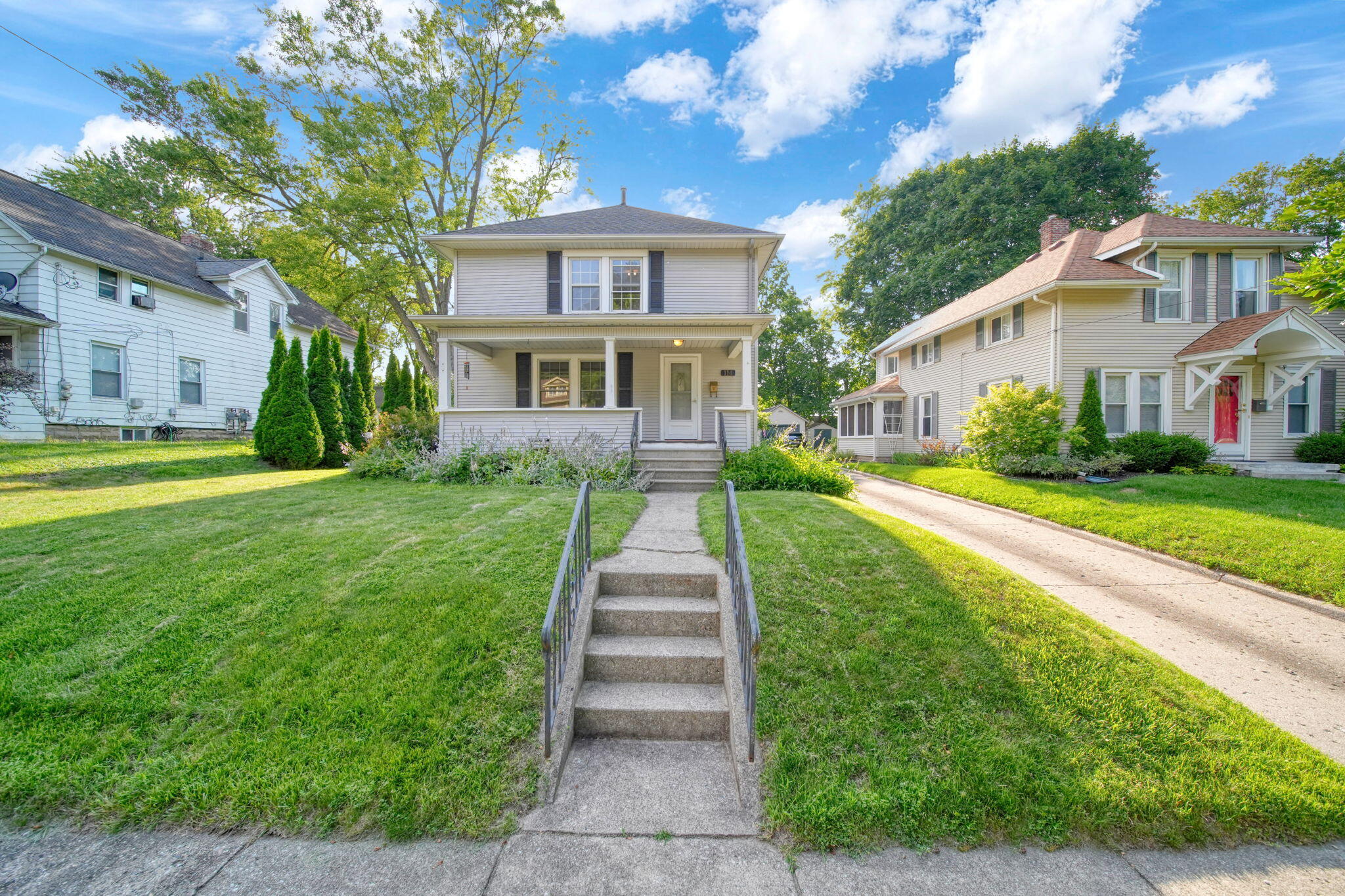 114 S Wisner Street