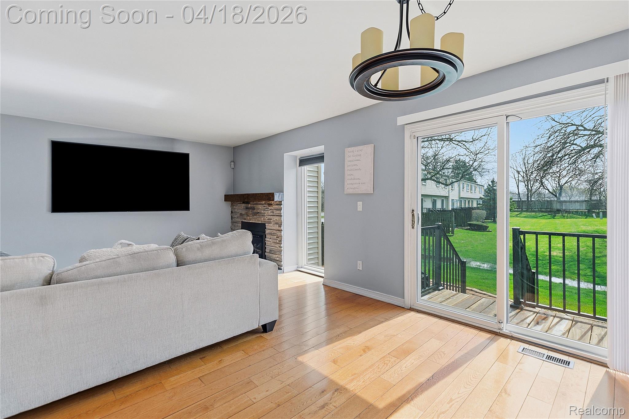 37816 Charter Oaks Boulevard