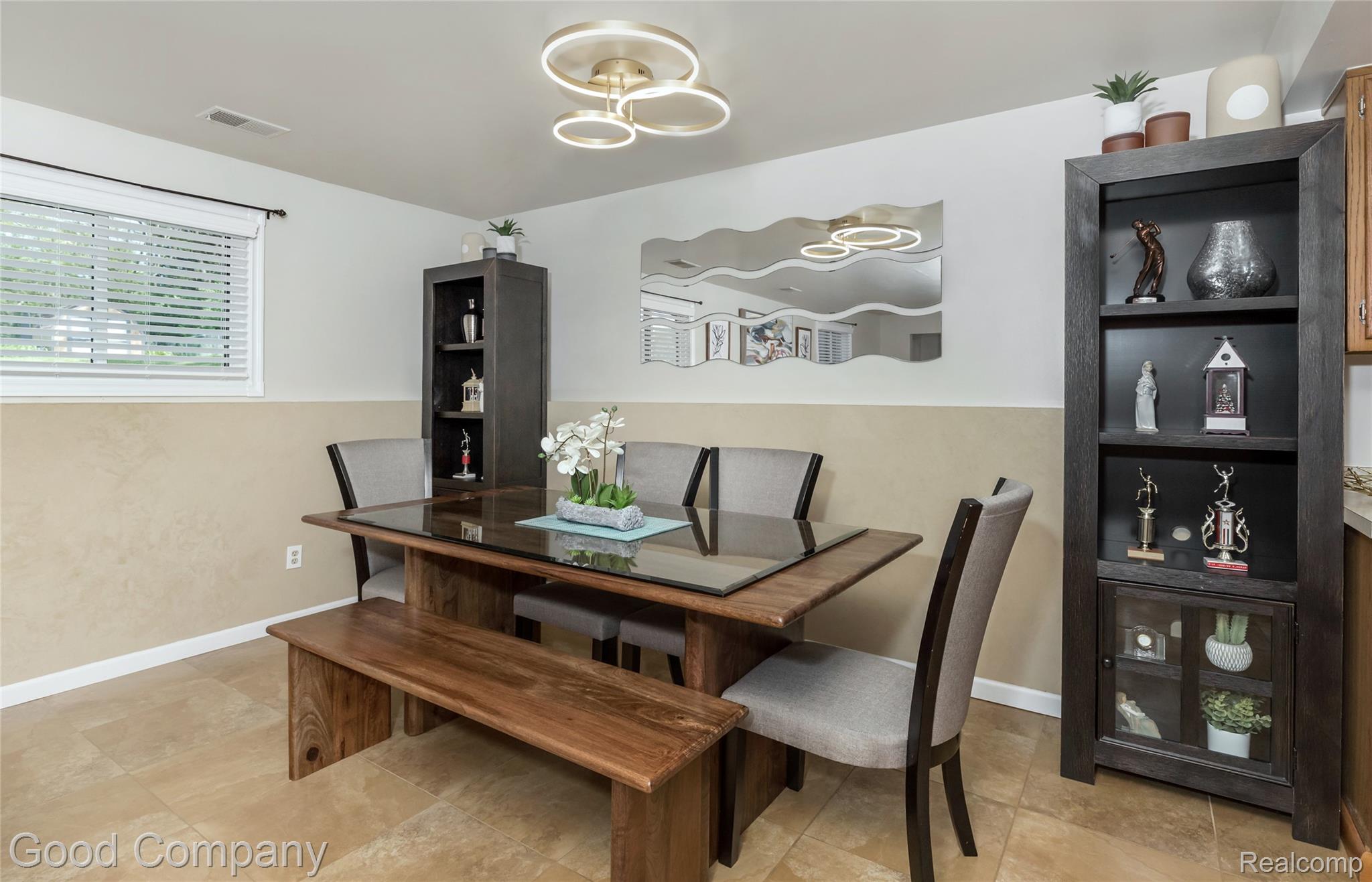 5410 Edgar Road
