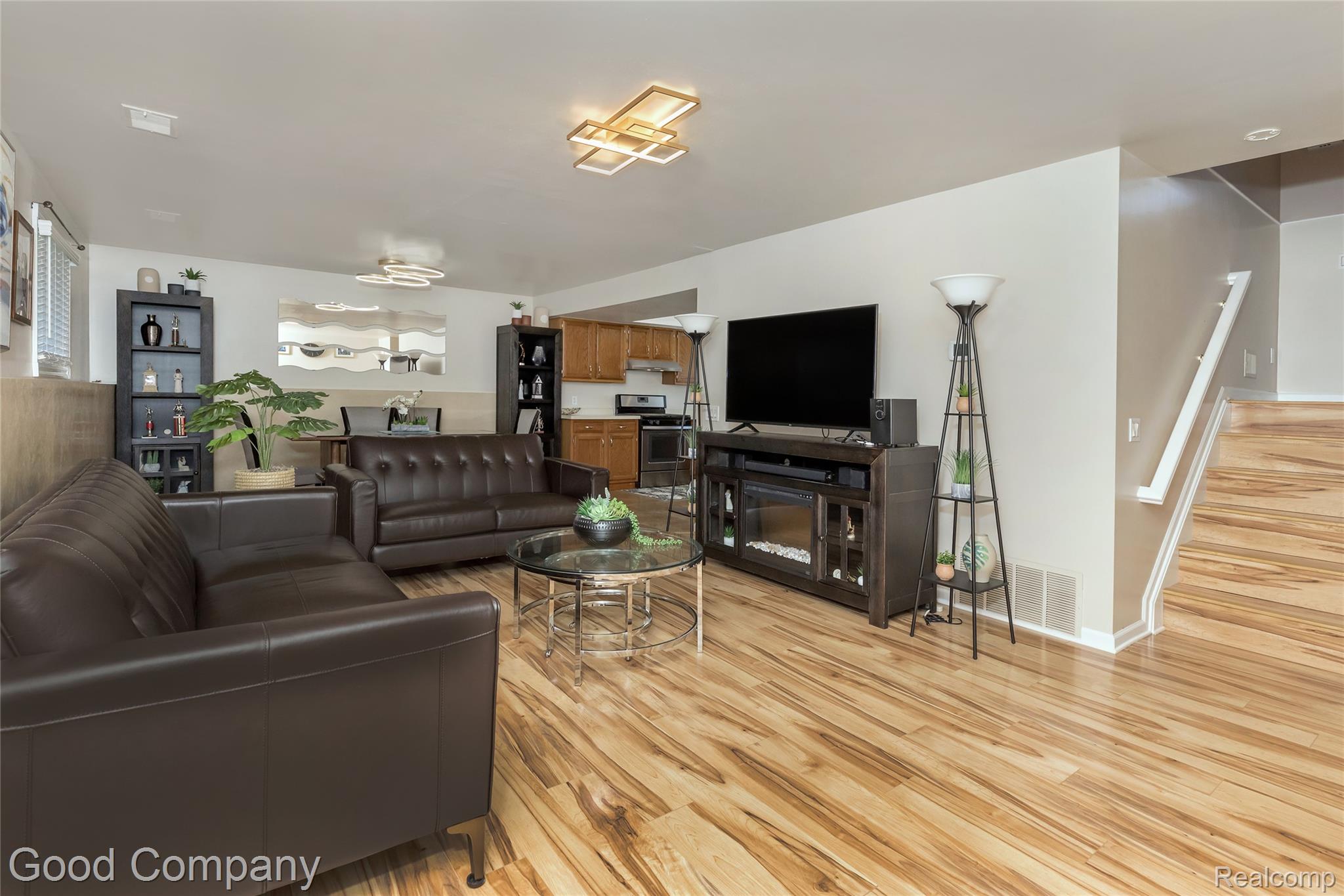 5410 Edgar Road