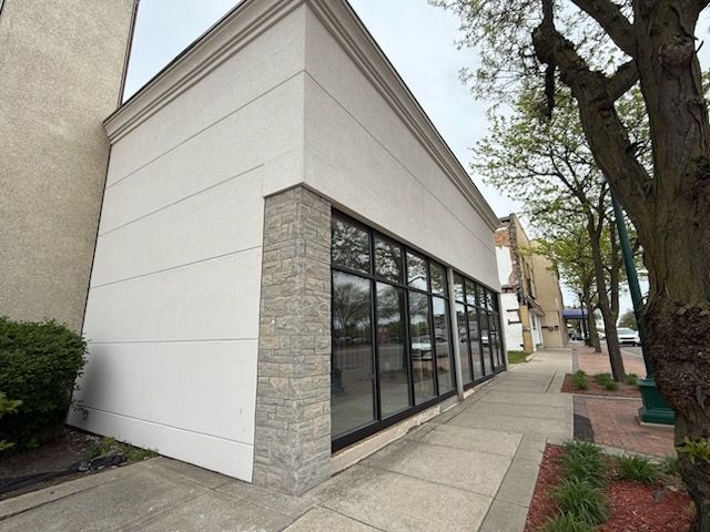 35136 W MICHIGAN Avenue