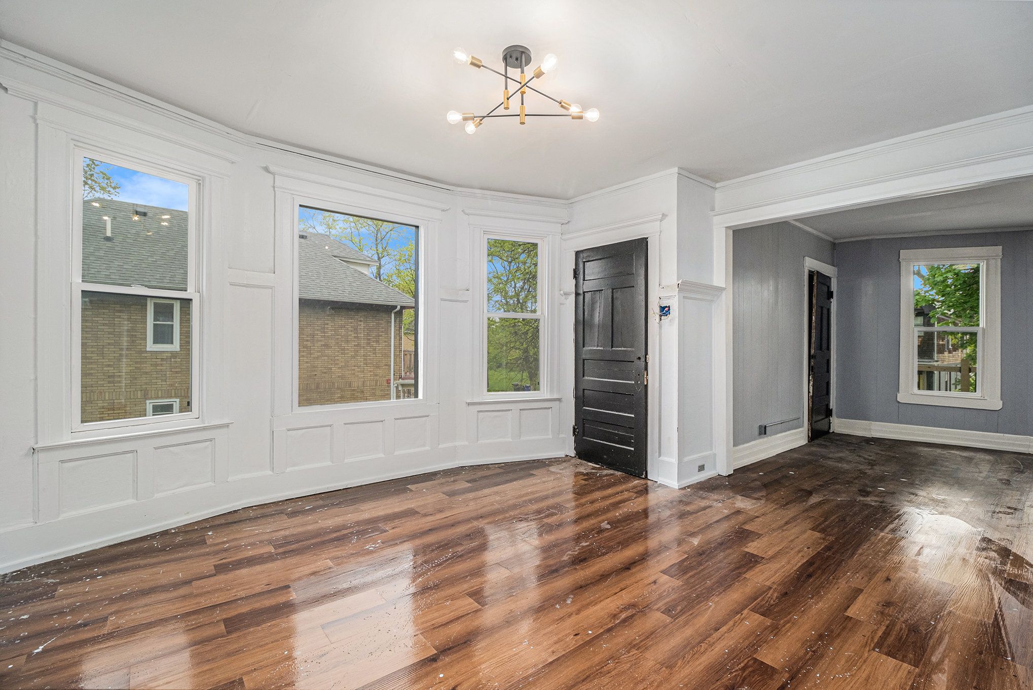 Detroit City Wayne, Michigan 48207, United States, 4 Bedrooms Bedrooms, ,2 BathroomsBathrooms,Residential,Active,132120