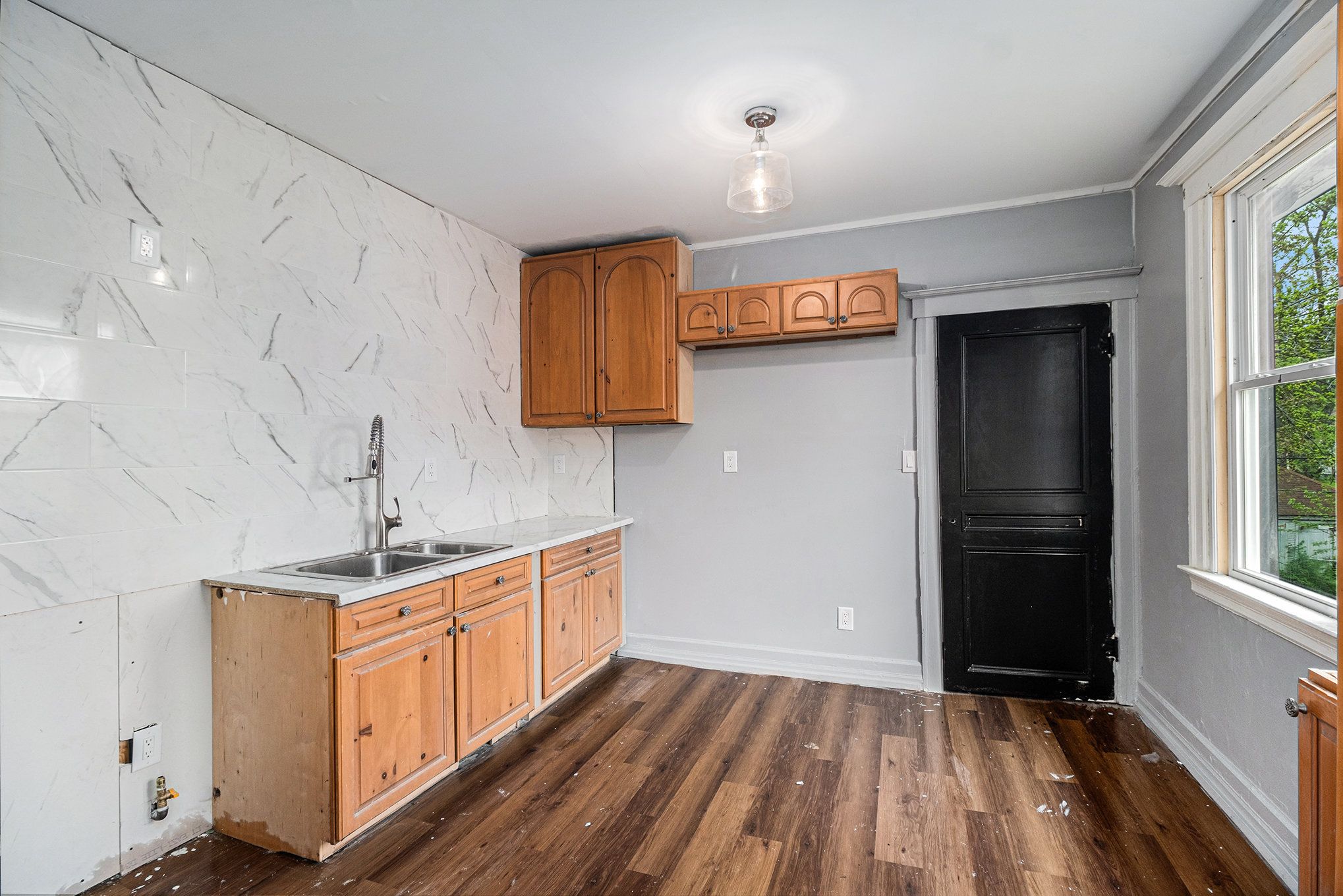 Detroit City Wayne, Michigan 48207, United States, 4 Bedrooms Bedrooms, ,2 BathroomsBathrooms,Residential,Active,132120