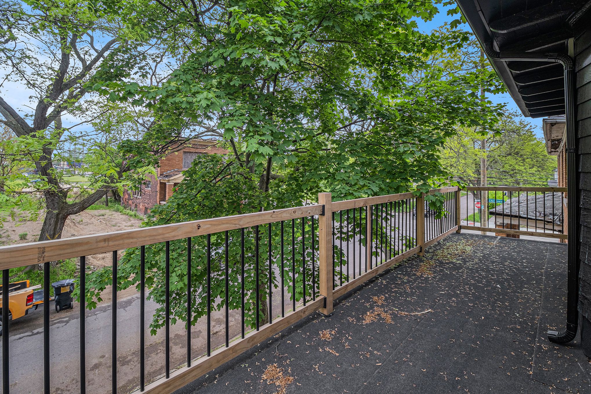 Detroit City Wayne, Michigan 48207, United States, 4 Bedrooms Bedrooms, ,2 BathroomsBathrooms,Residential,Active,132120