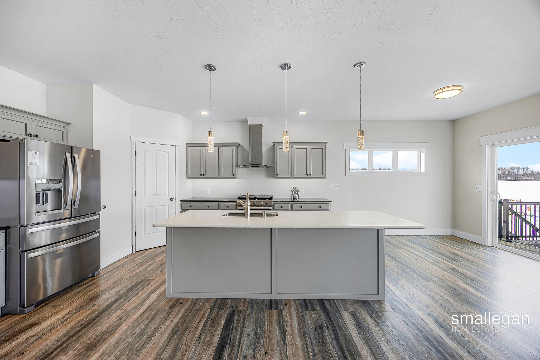 1845 Kenowa Avenue NW