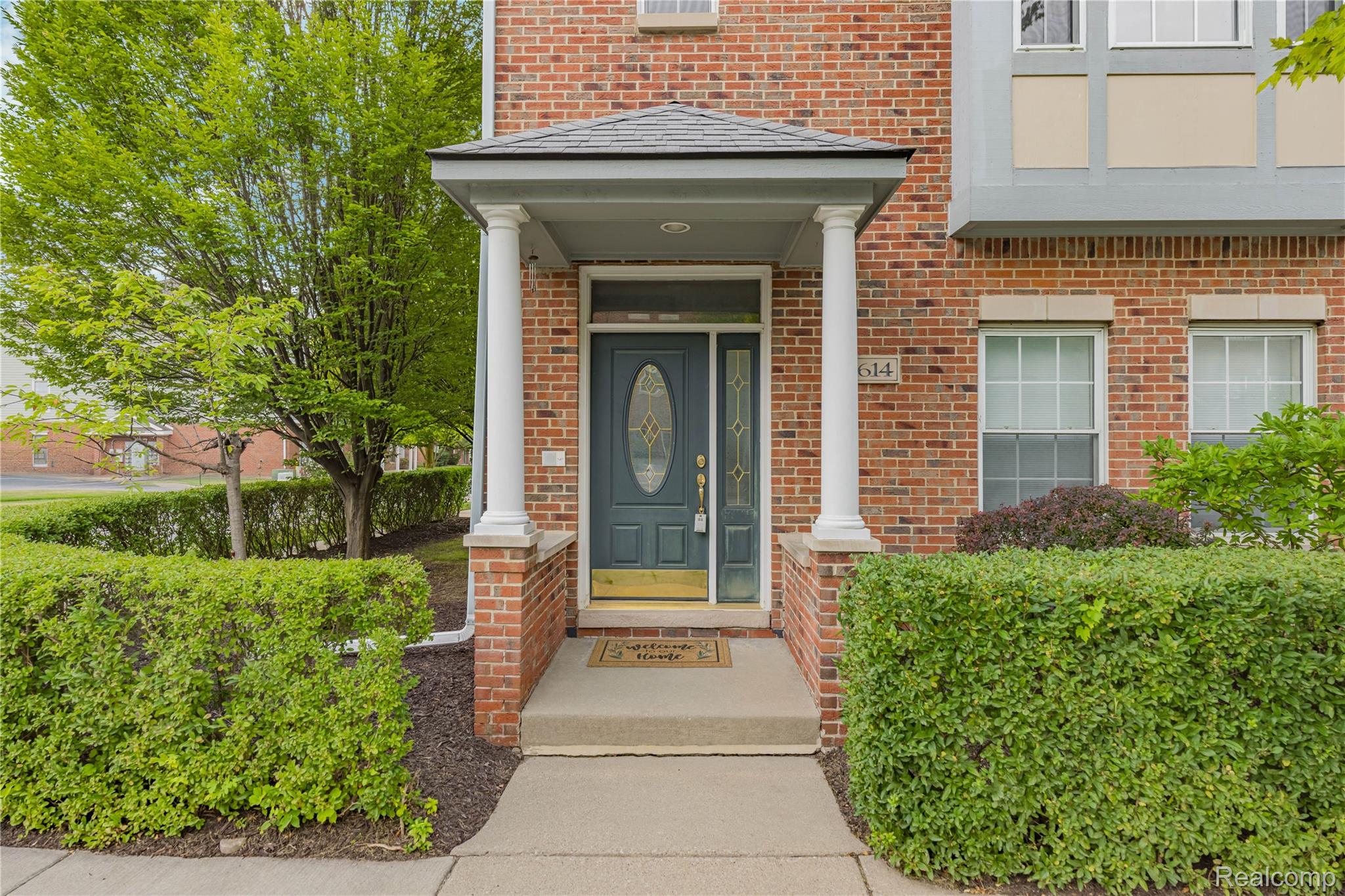 1614 Town Commons Drive