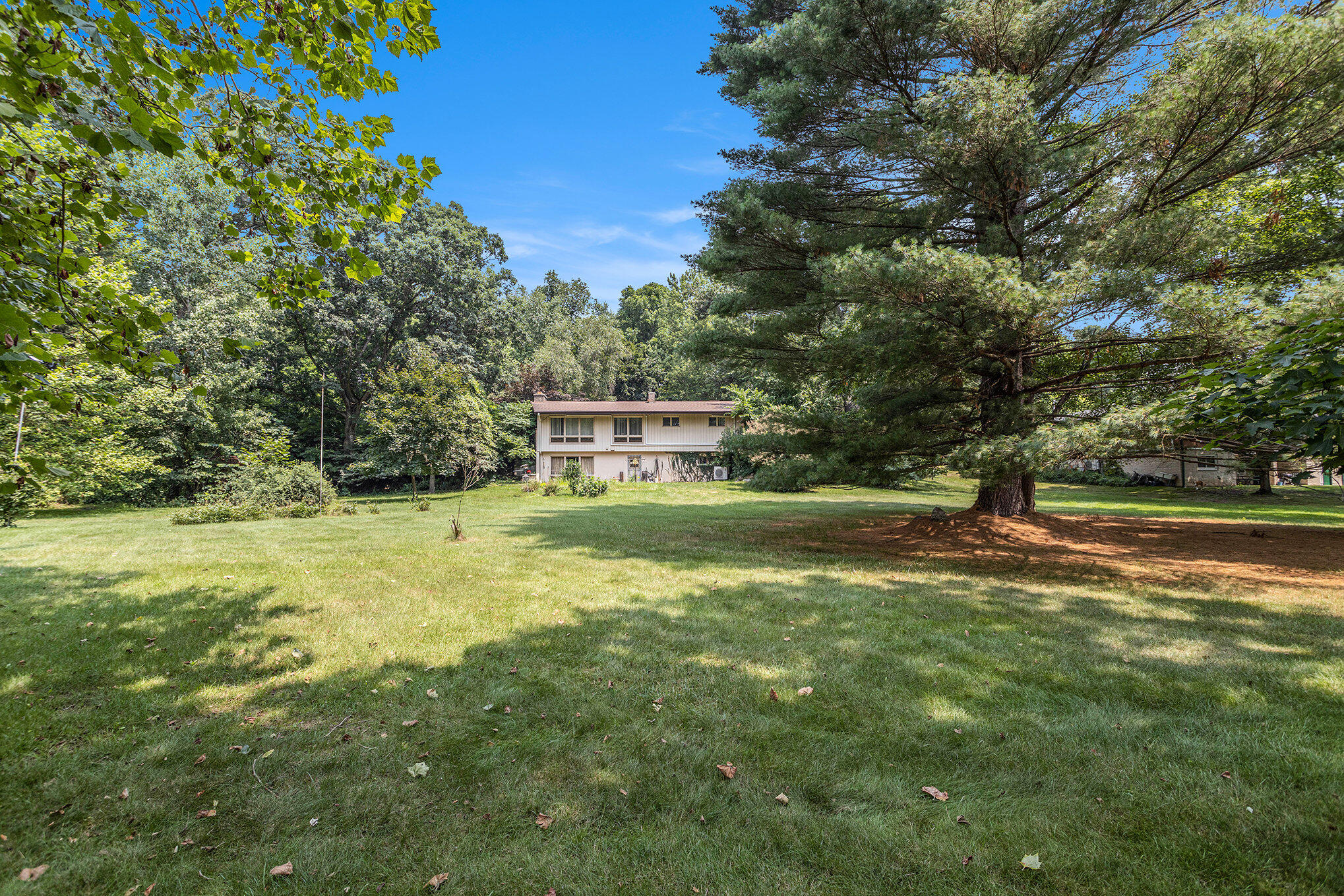 Bedford Charter Township, Michigan 49017, United States, 2 Bedrooms Bedrooms, ,1 BathroomBathrooms,Residential,Pending,187122