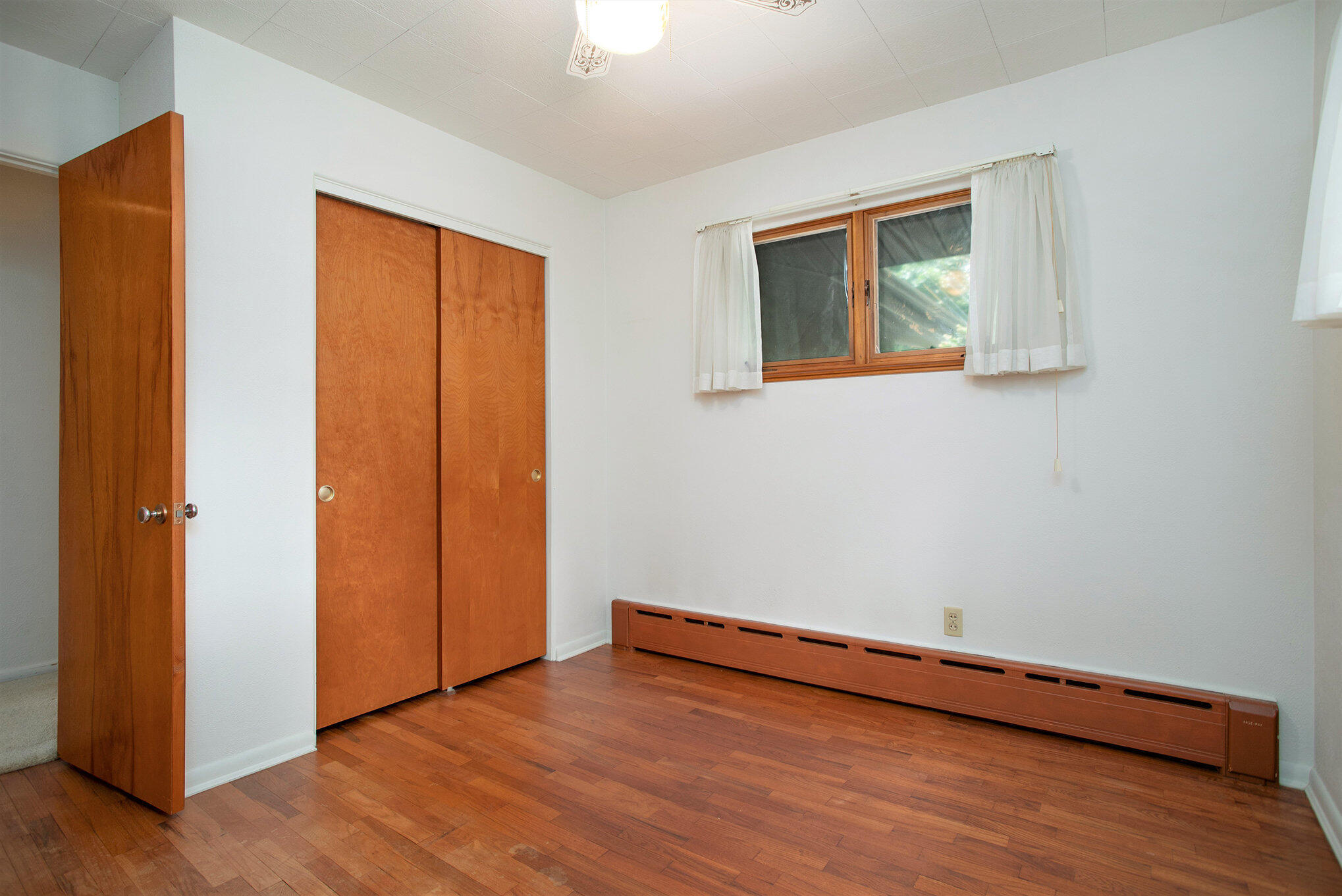 Bedford Charter Township, Michigan 49017, United States, 2 Bedrooms Bedrooms, ,1 BathroomBathrooms,Residential,Pending,187122