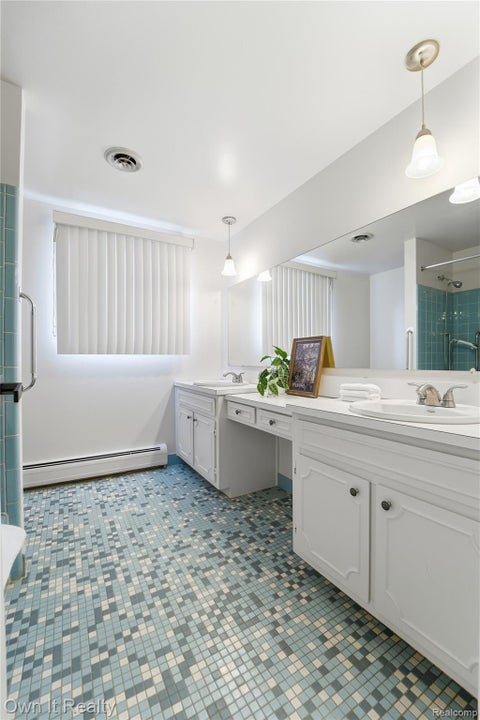 Tiny photo for 29230 Bermuda Lane, Southfield City, MI 48076 (MLS # 20261081949)