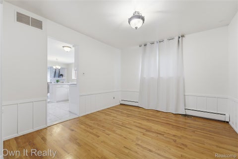 Tiny photo for 29230 Bermuda Lane, Southfield City, MI 48076 (MLS # 20261081949)