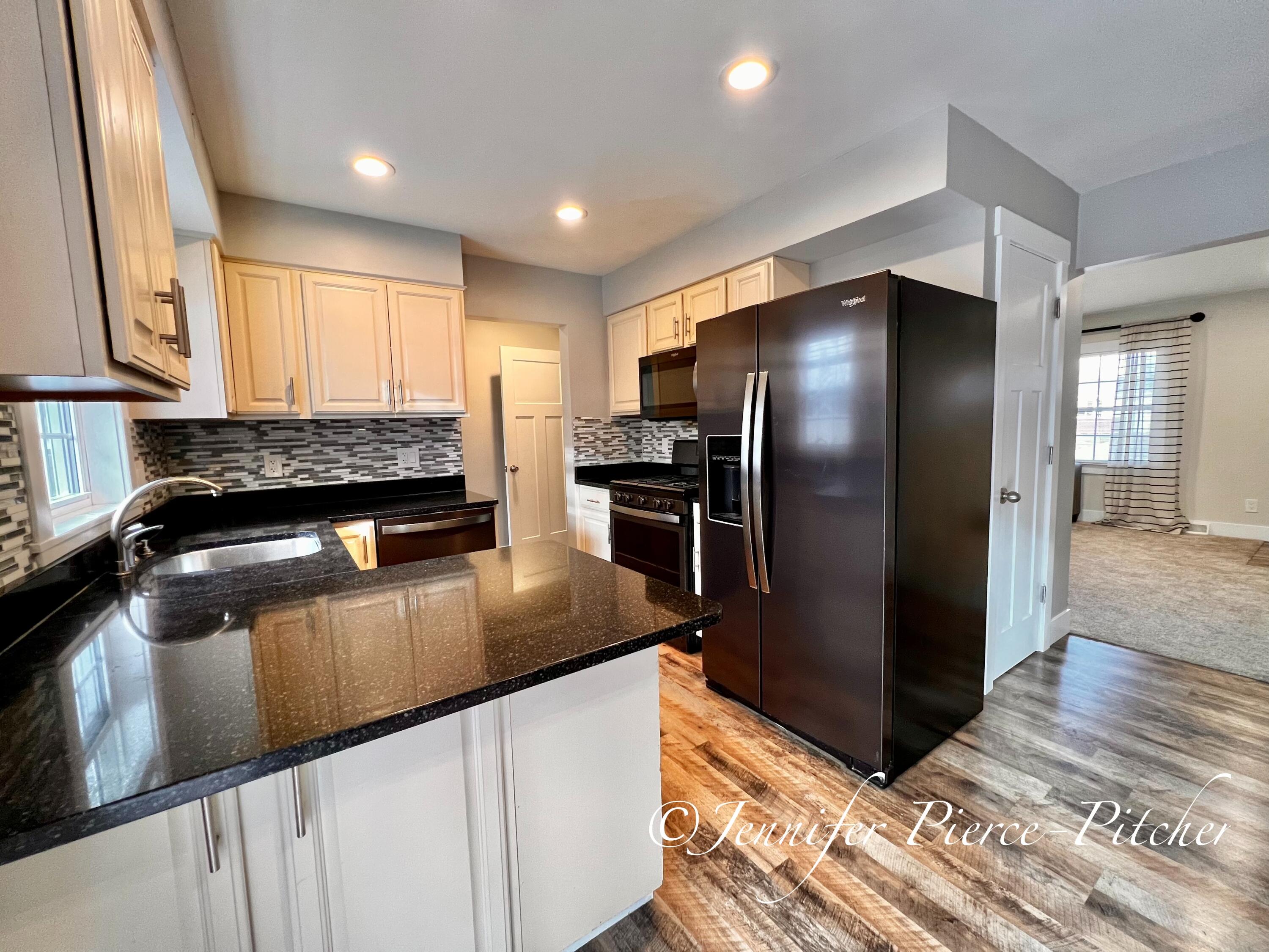 7439 Eastlane Avenue