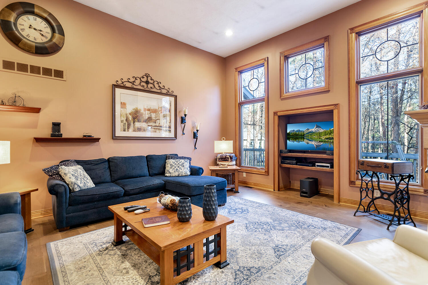 9248 Lake Gerald Drive NE